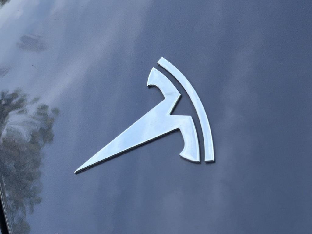 Thumbnail: 2023 Tesla Model Y - 14