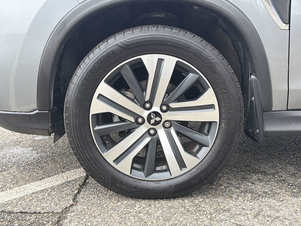 Thumbnail: 2024 Mitsubishi Outlander Sport - 8
