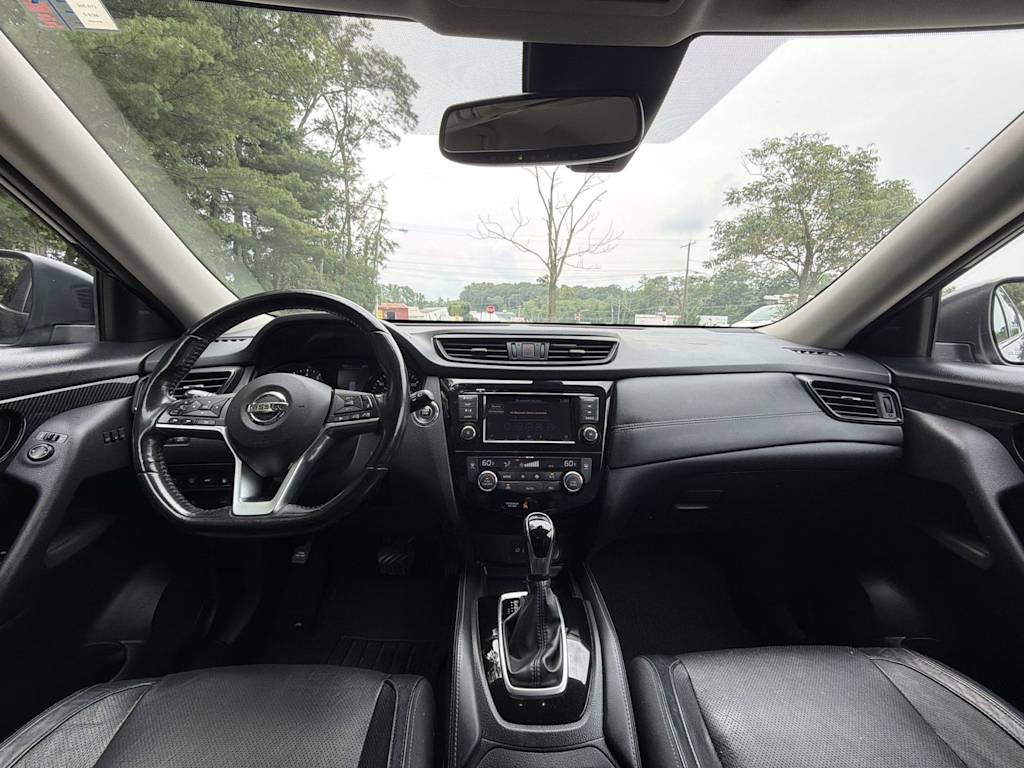 Thumbnail: 2018 Nissan Rogue - 10