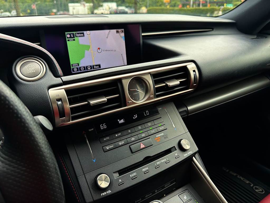 Thumbnail: 2016 Lexus IS - 15