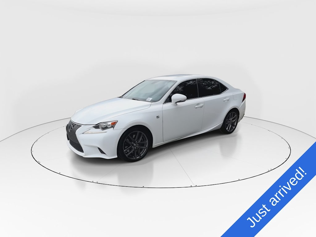 Thumbnail: 2016 Lexus IS - 7