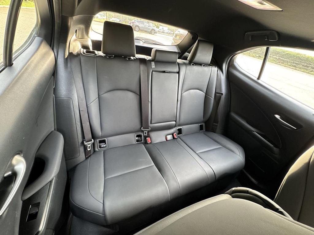 Thumbnail: 2019 Lexus UX - 28