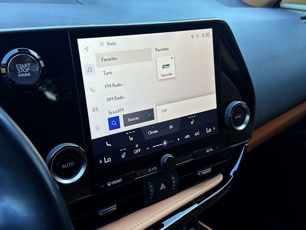 Thumbnail: 2024 Lexus ES - 15