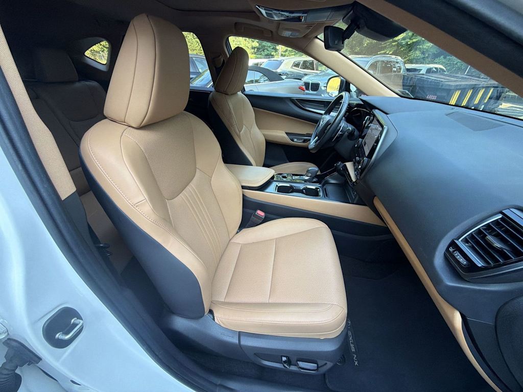 Thumbnail: 2024 Lexus ES - 12