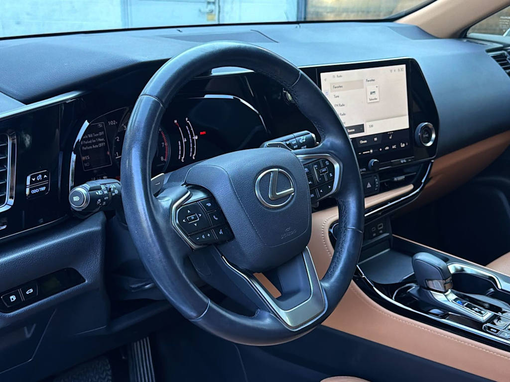 Thumbnail: 2024 Lexus ES - 14