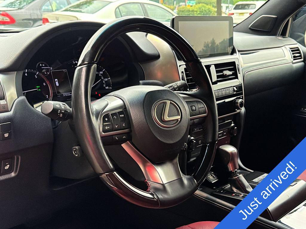 Thumbnail: 2023 Lexus GX - 13