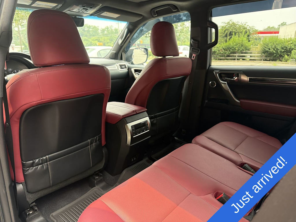 Thumbnail: 2023 Lexus GX - 27