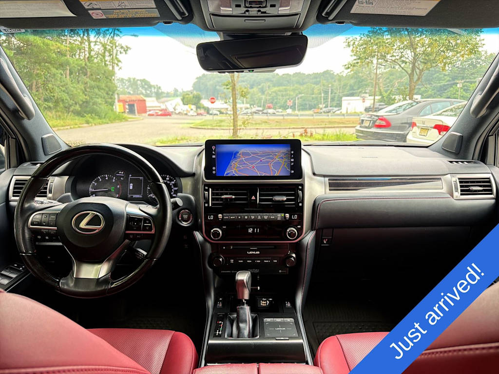 Thumbnail: 2023 Lexus GX - 10