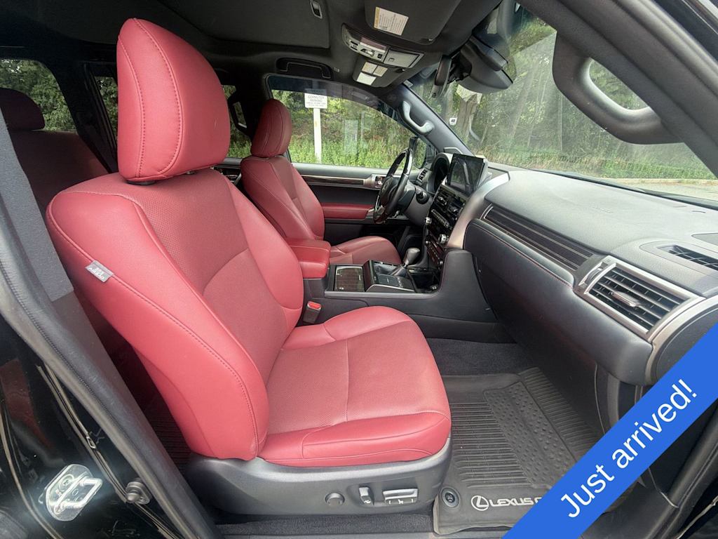 Thumbnail: 2023 Lexus GX - 11