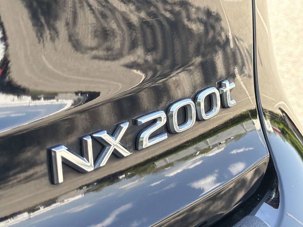 Thumbnail: 2015 Lexus NX - 7