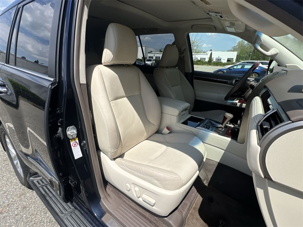 2018 Lexus GX 460 29