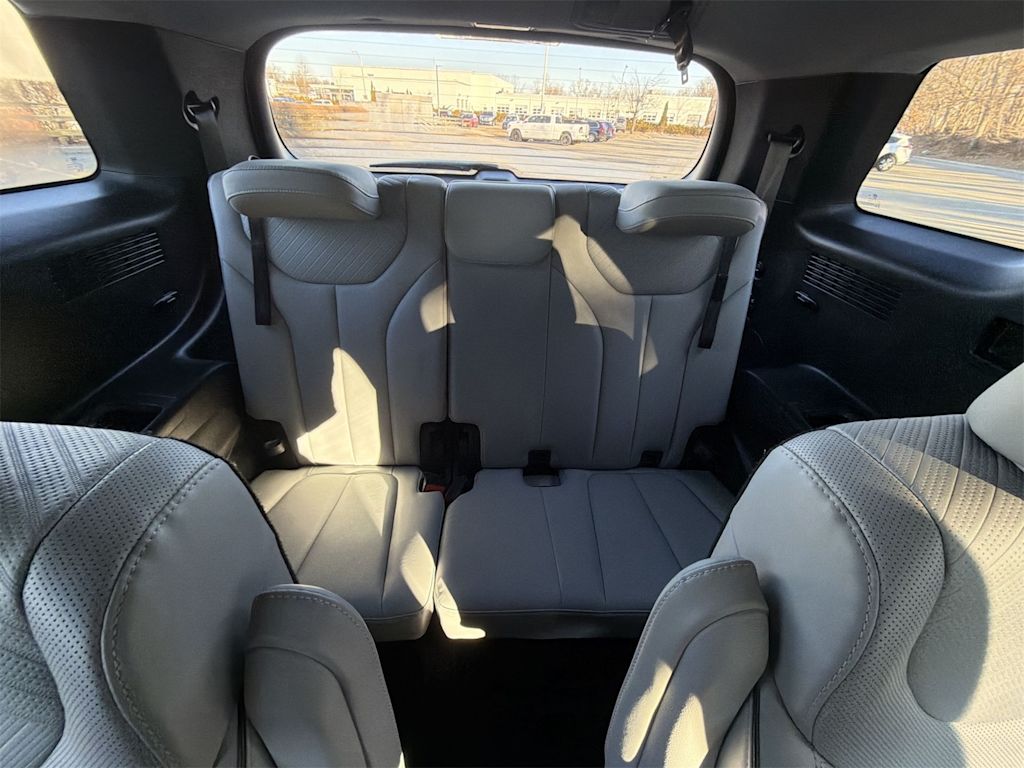 Thumbnail: 2024 Hyundai Palisade - 29