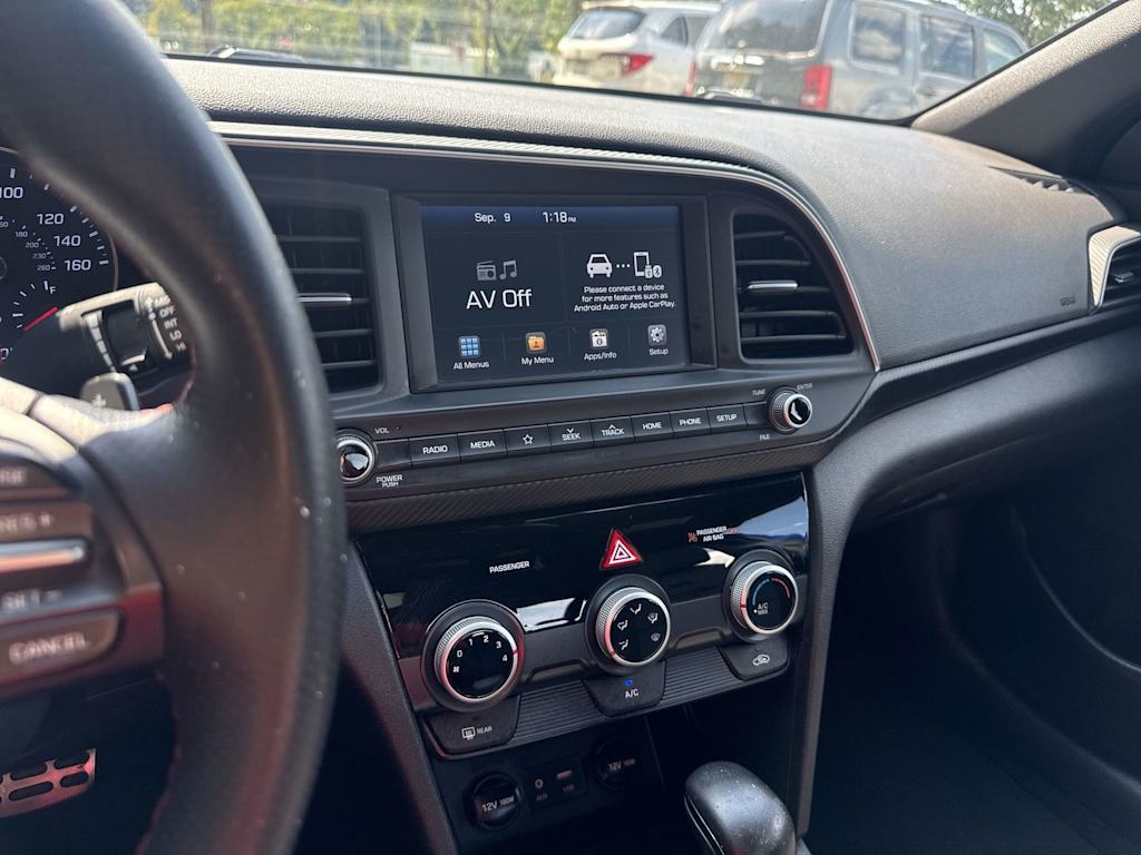 Thumbnail: 2019 Hyundai Elantra - 15