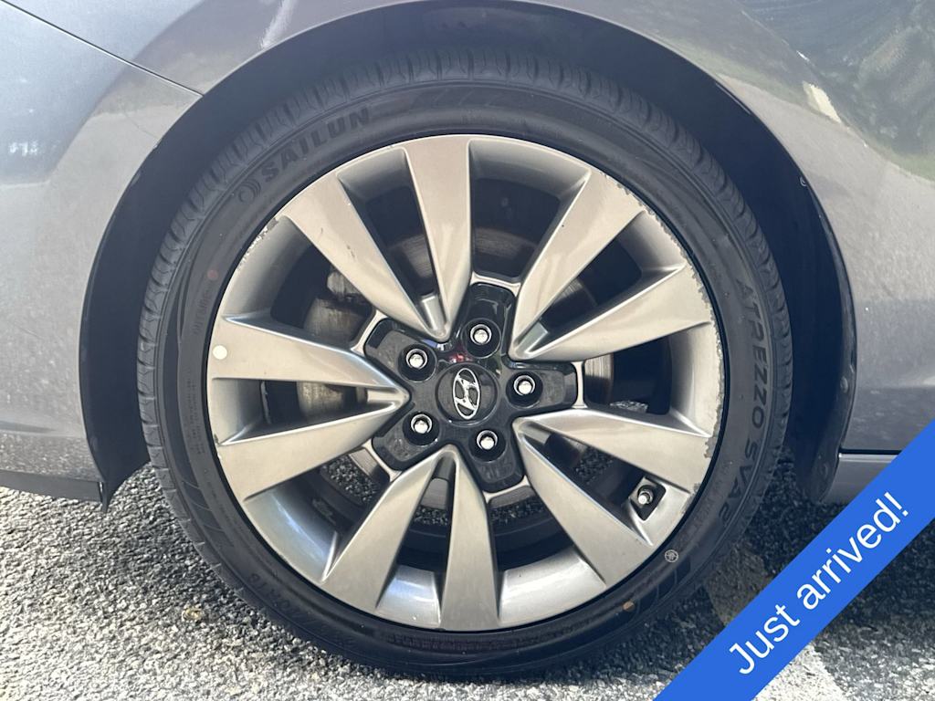 Thumbnail: 2018 Hyundai Elantra - 8