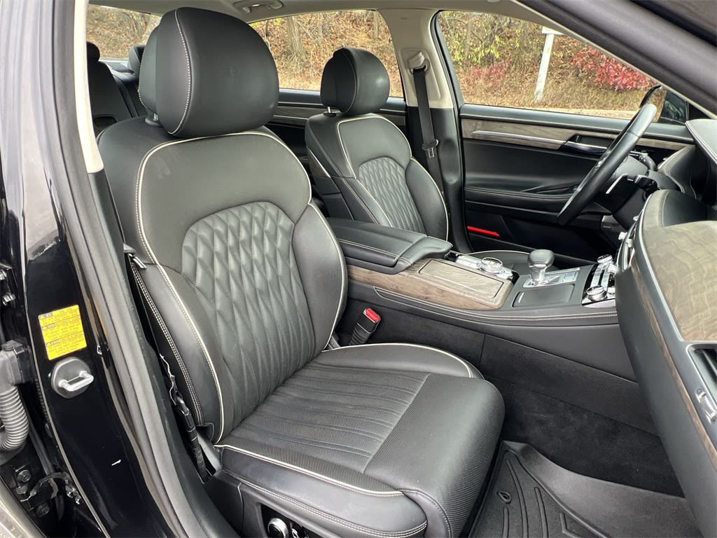 2020 Genesis G90 Premium 11