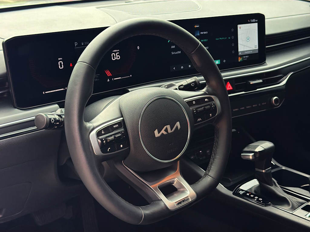 Thumbnail: 2025 Kia K5 - 13