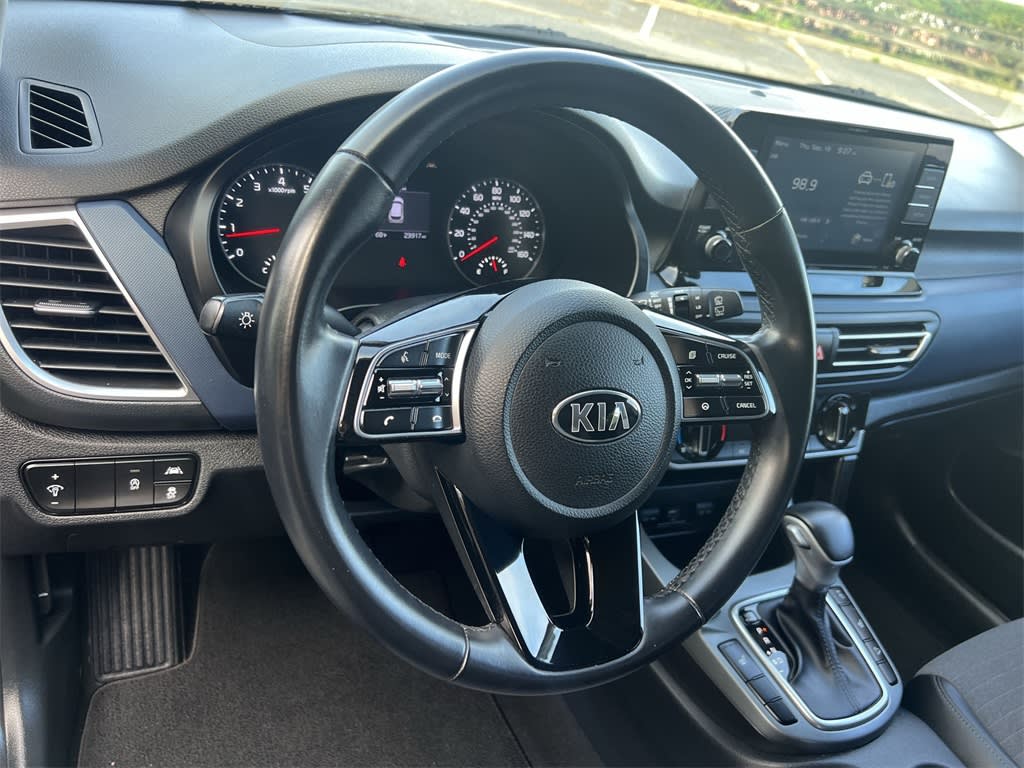 Thumbnail: 2021 Kia Seltos - 10