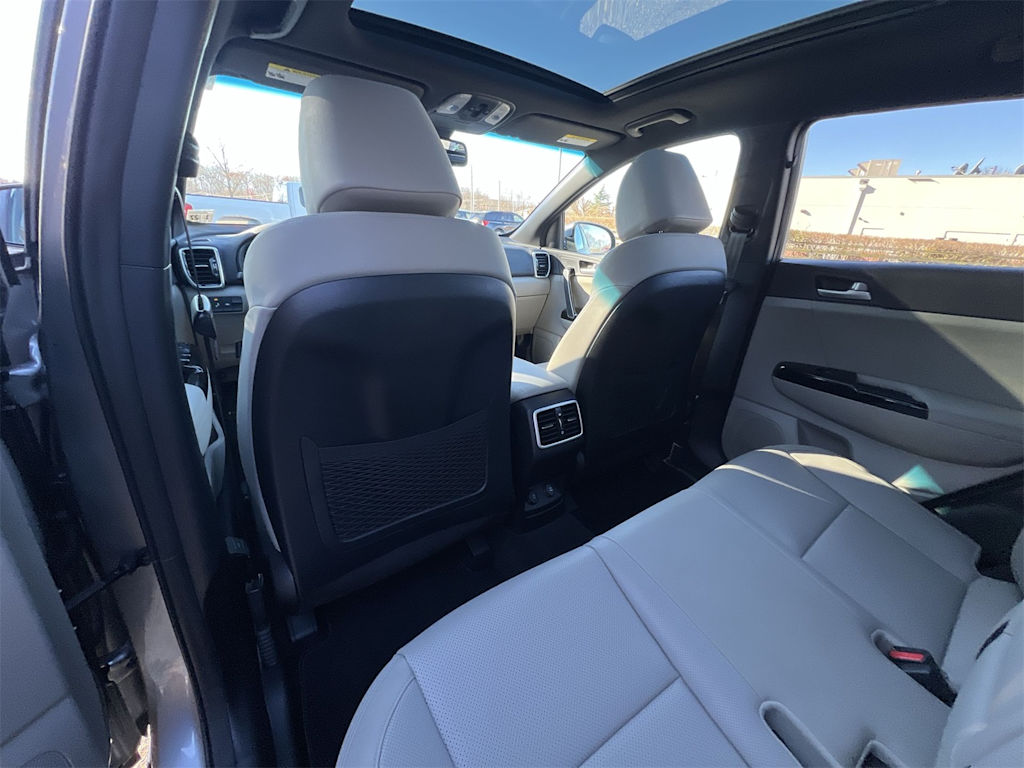 Thumbnail: 2022 Kia Sportage - 13