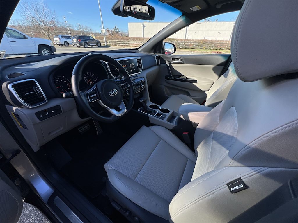 Thumbnail: 2022 Kia Sportage - 2