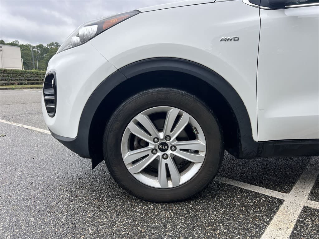 Thumbnail: 2018 Kia Sportage - 8