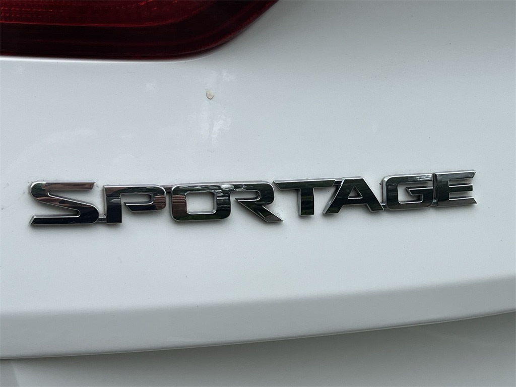Thumbnail: 2018 Kia Sportage - 7