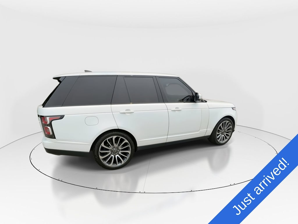Thumbnail: 2019 Land Rover Range Rover - 23