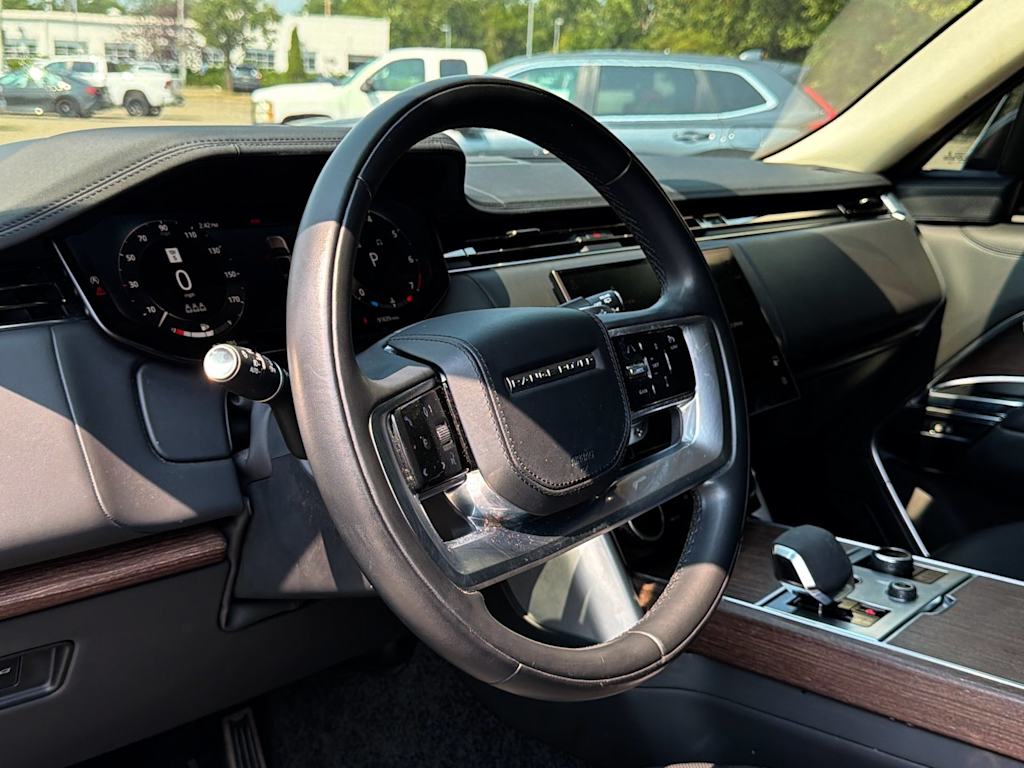 Thumbnail: 2023 Land Rover Range Rover - 5