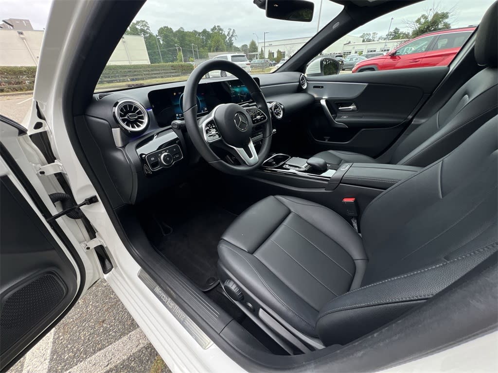 Thumbnail: 2022 Mercedes-Benz A-Class - 11
