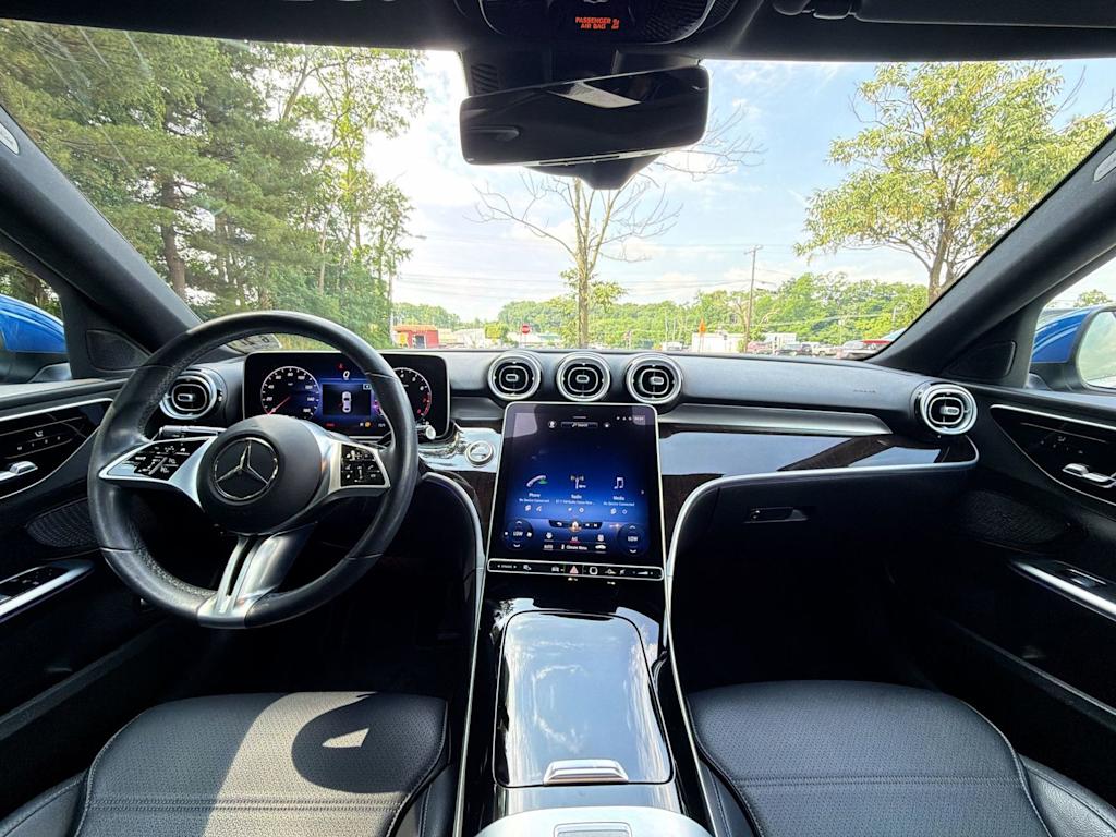 Thumbnail: 2022 Mercedes-Benz C-Class - 10