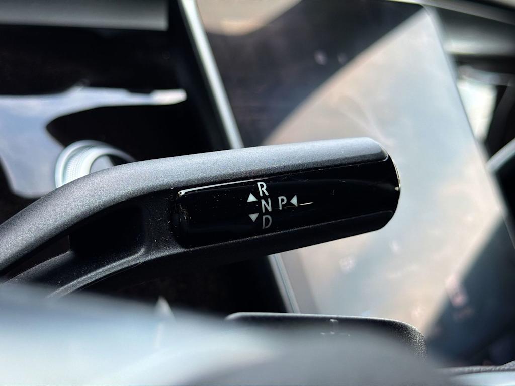 Thumbnail: 2022 Mercedes-Benz C-Class - 16