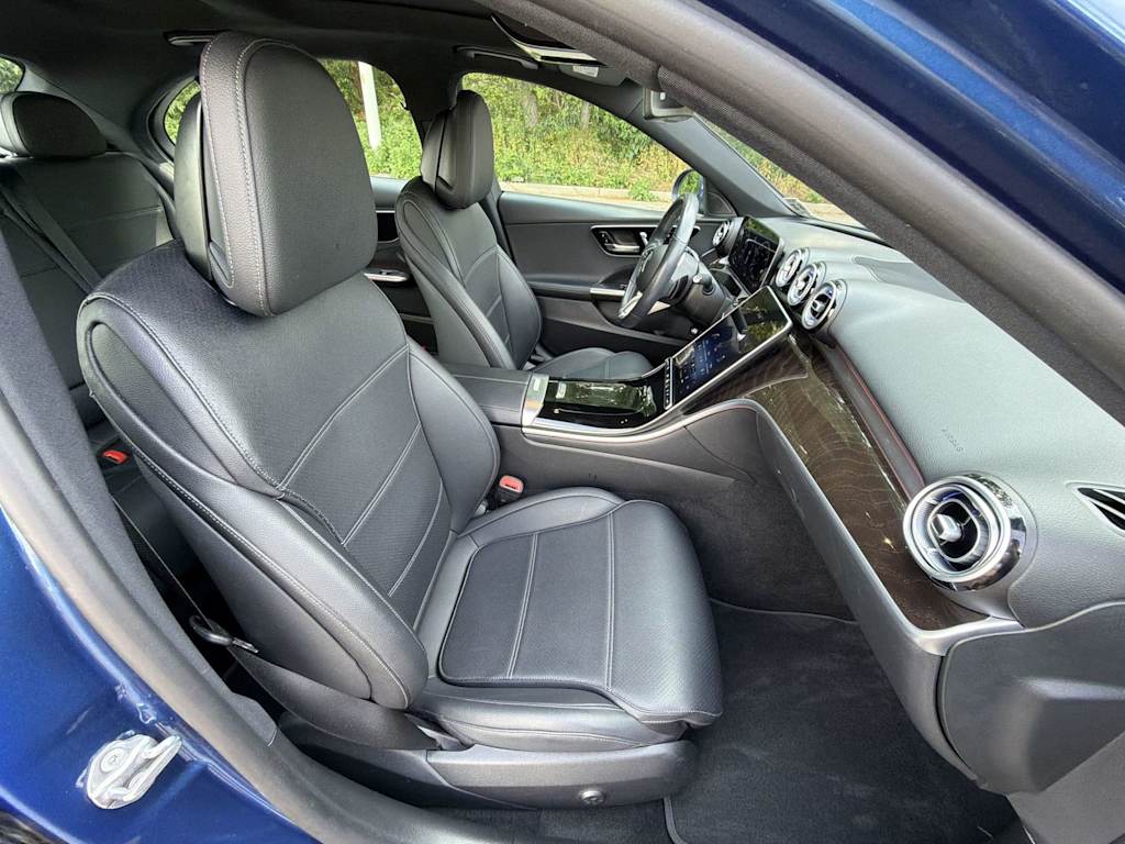 Thumbnail: 2022 Mercedes-Benz C-Class - 12