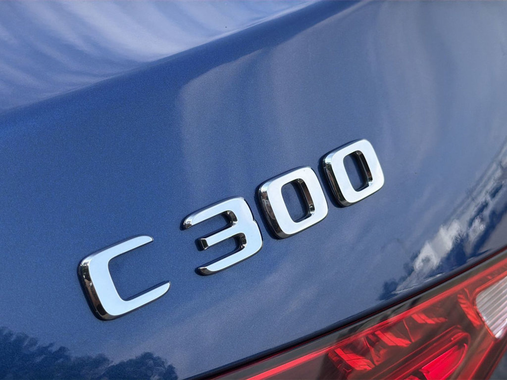 Thumbnail: 2022 Mercedes-Benz C-Class - 7