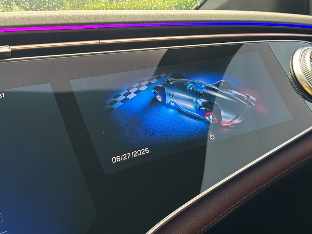 Thumbnail: 2023 Mercedes-Benz EQS - 24