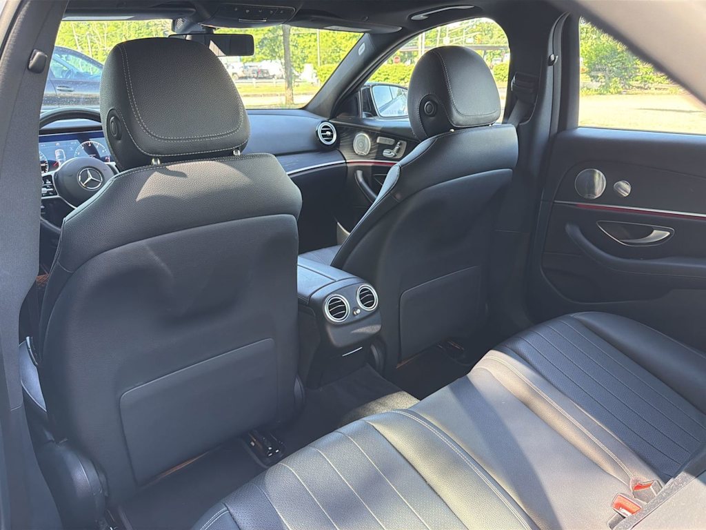 Thumbnail: 2020 Mercedes-Benz E-Class - 13