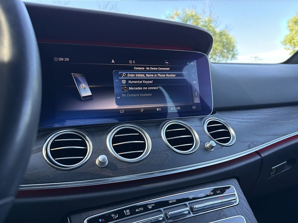 Thumbnail: 2020 Mercedes-Benz E-Class - 15