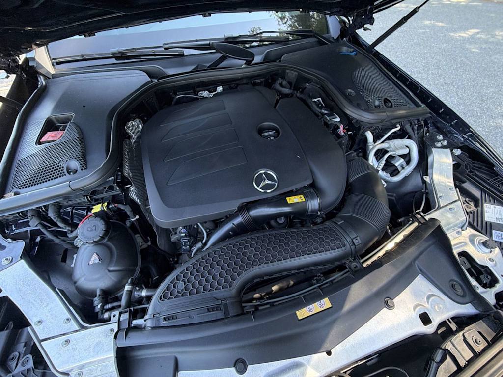 Thumbnail: 2022 Mercedes-Benz E-Class - 9