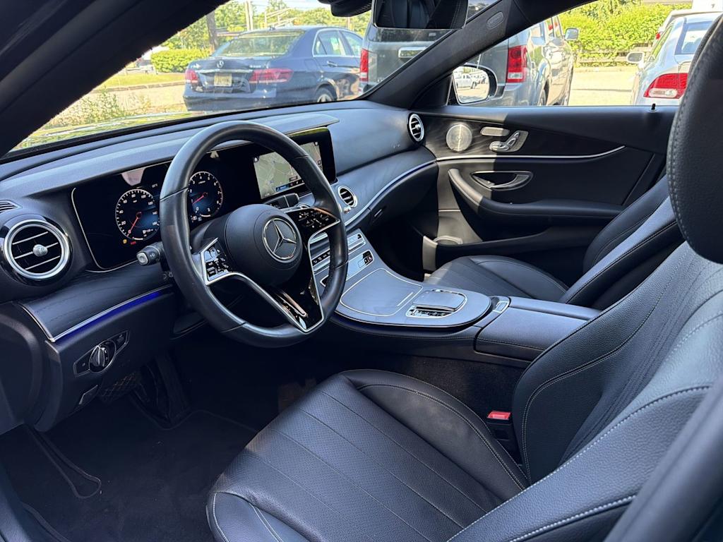 Thumbnail: 2022 Mercedes-Benz E-Class - 2