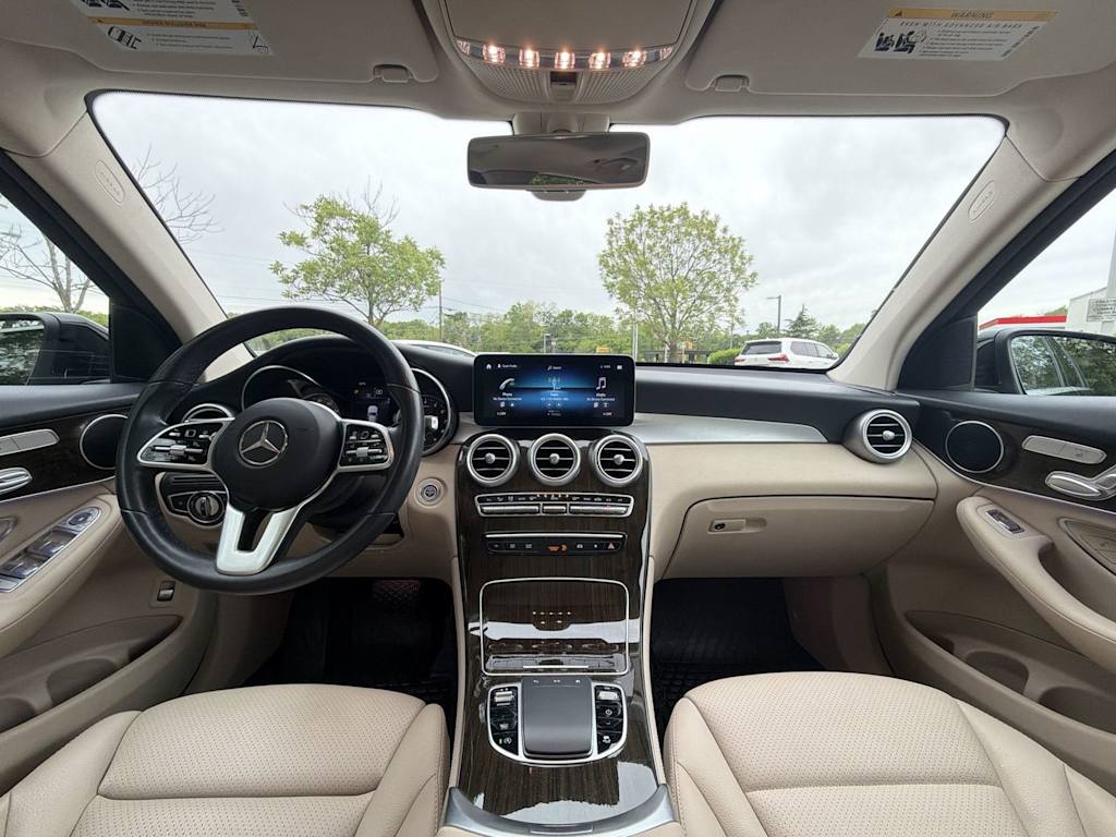 Thumbnail: 2020 Mercedes-Benz GLC - 2