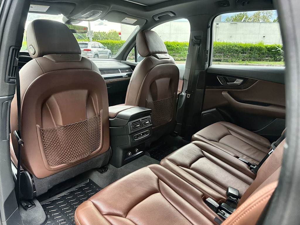 Thumbnail: 2018 Audi Q7 - 13