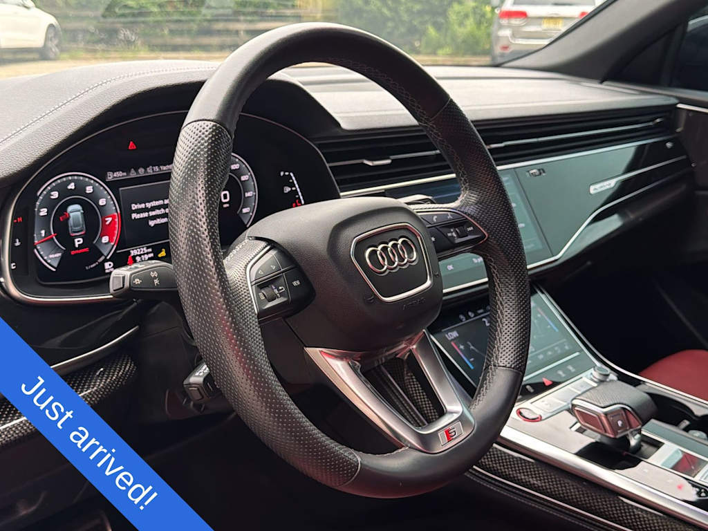 Thumbnail: 2023 Audi SQ8 - 14