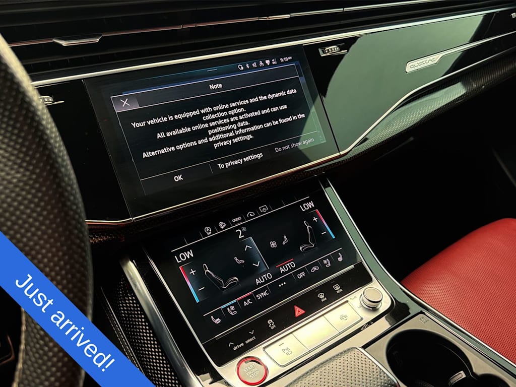 Thumbnail: 2023 Audi SQ8 - 15