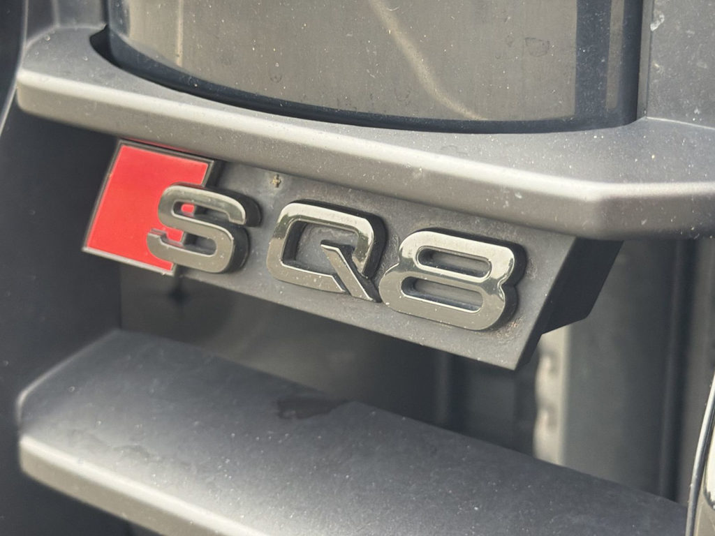 Thumbnail: 2023 Audi SQ8 - 7
