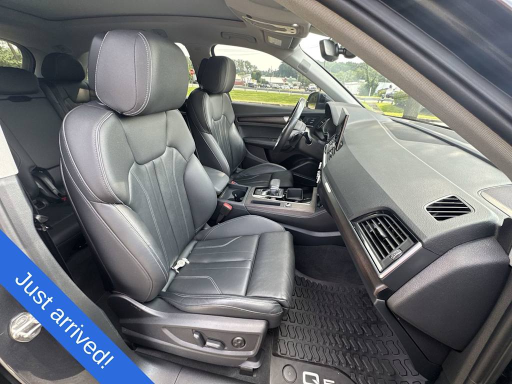 Thumbnail: 2024 Audi Q5 - 12