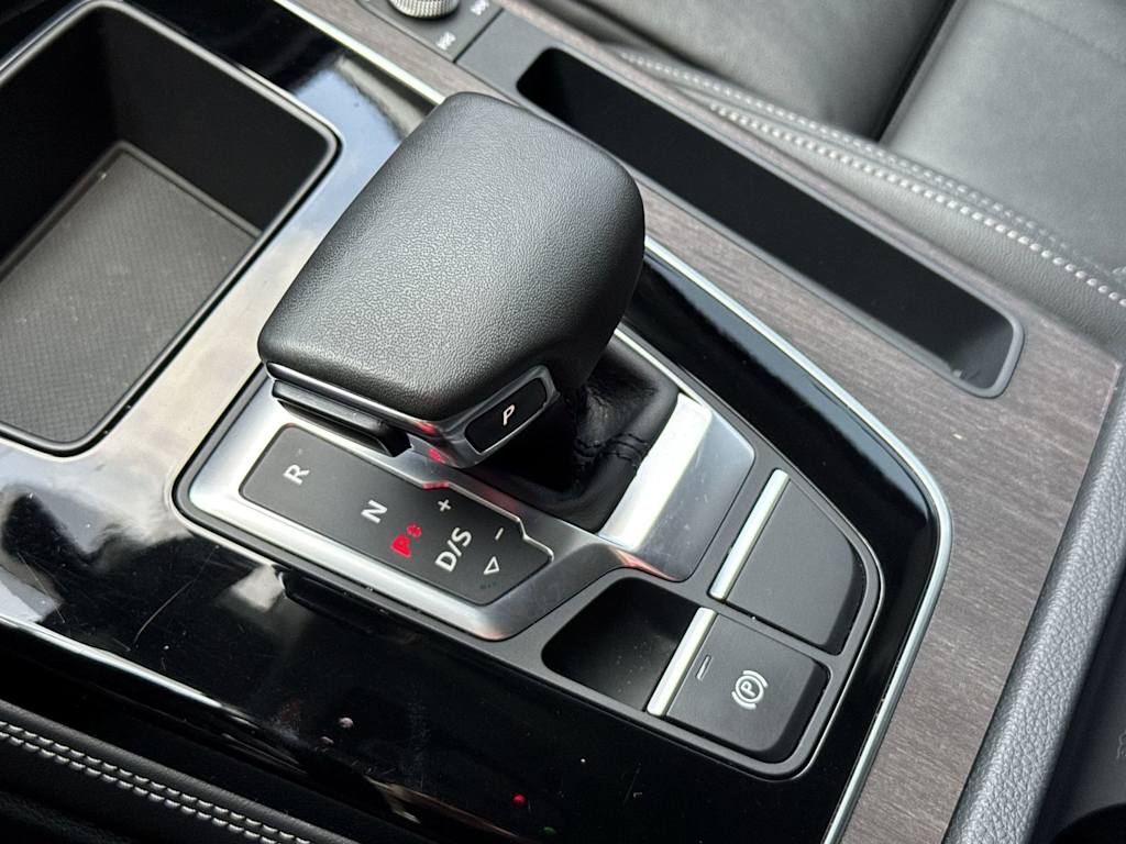 Thumbnail: 2024 Audi Q5 - 16
