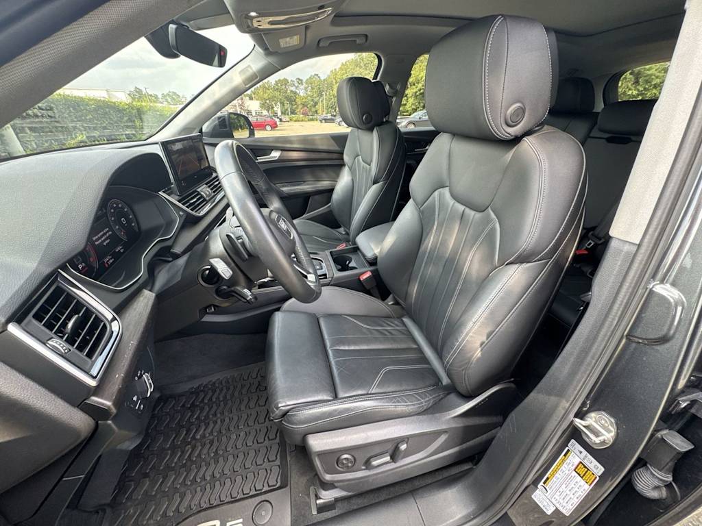 Thumbnail: 2024 Audi Q5 - 11