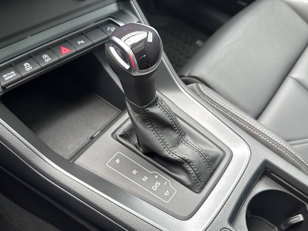 Thumbnail: 2022 Audi Q3 - 16