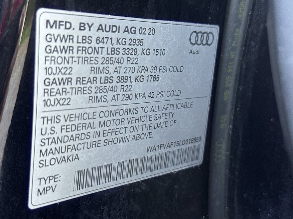 Thumbnail: 2020 Audi Q8 - 19