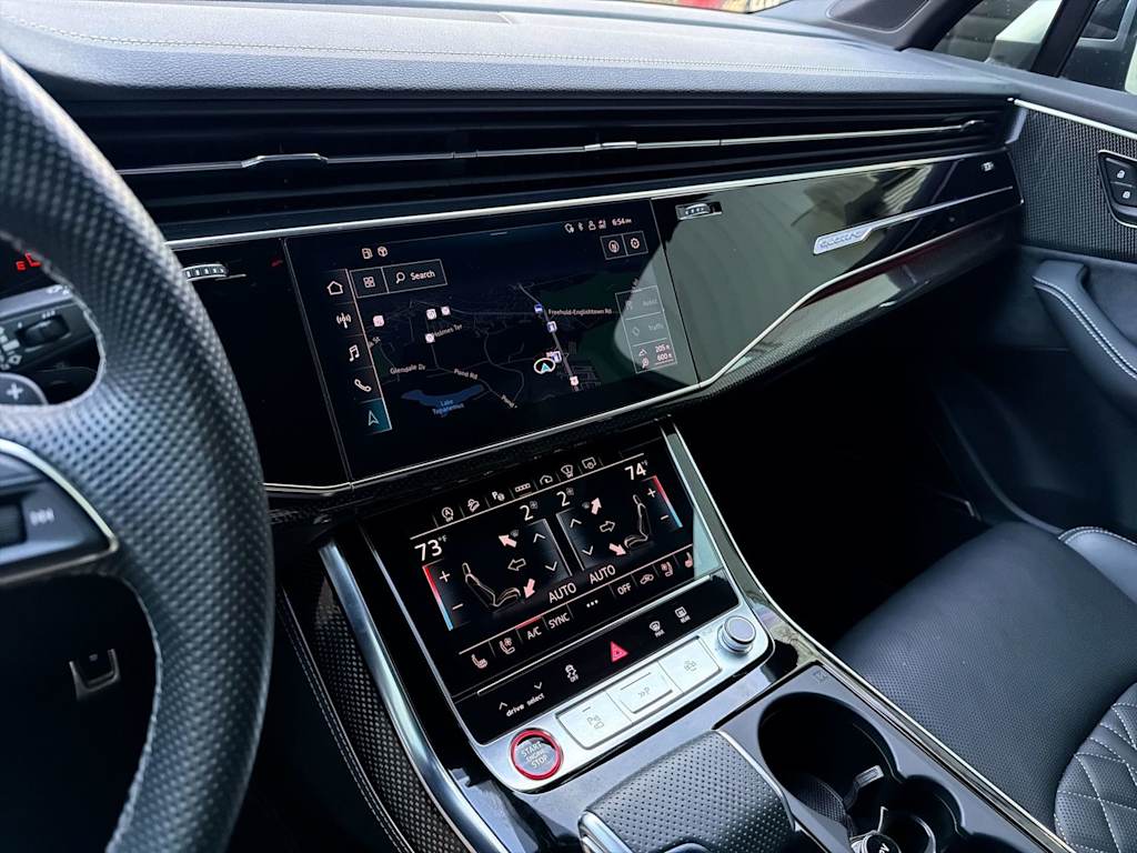 Thumbnail: 2024 Audi SQ7 - 13