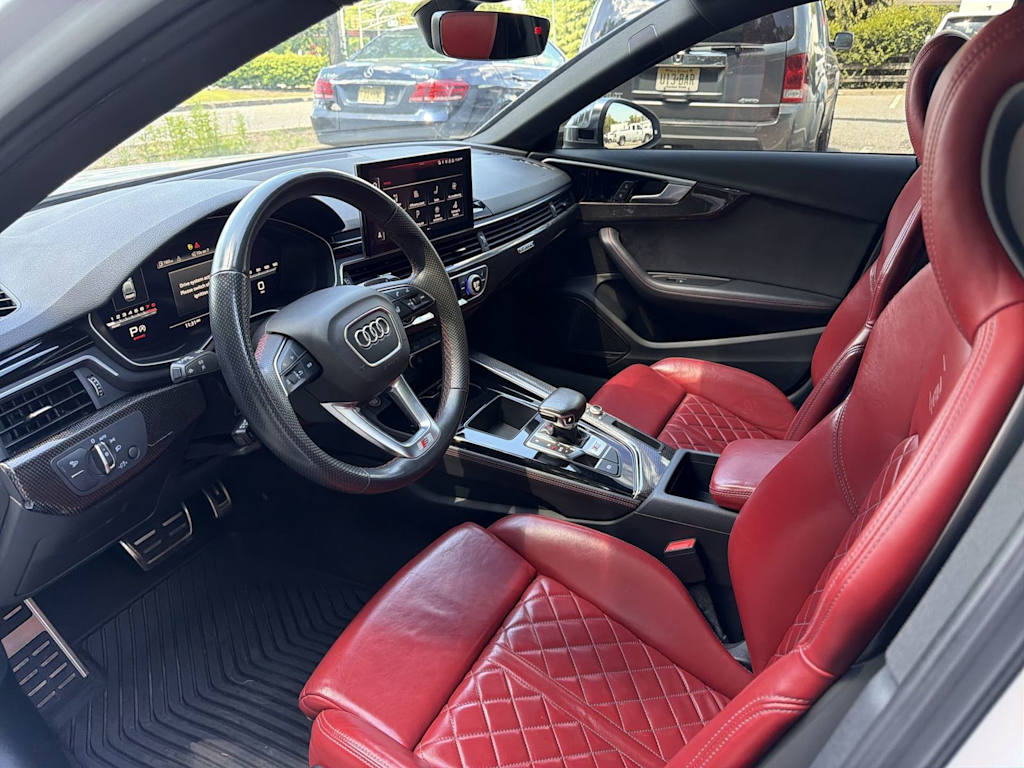 Thumbnail: 2022 Audi S4 - 10