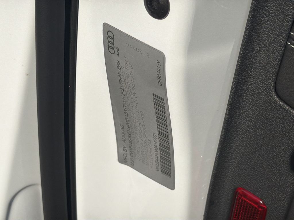 Thumbnail: 2021 Audi S4 - 27